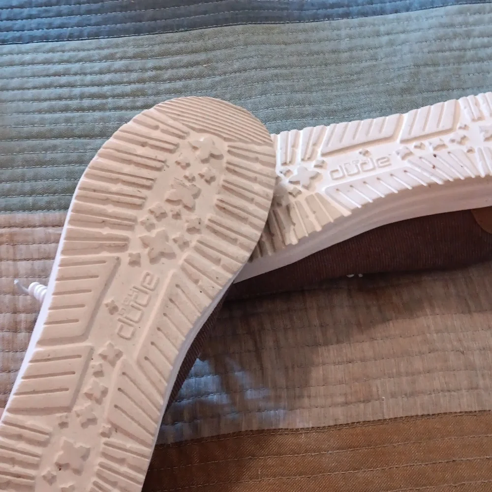 NWOT Hey Dude Wendy Corduroy Chestnut - Picture 15 of 16